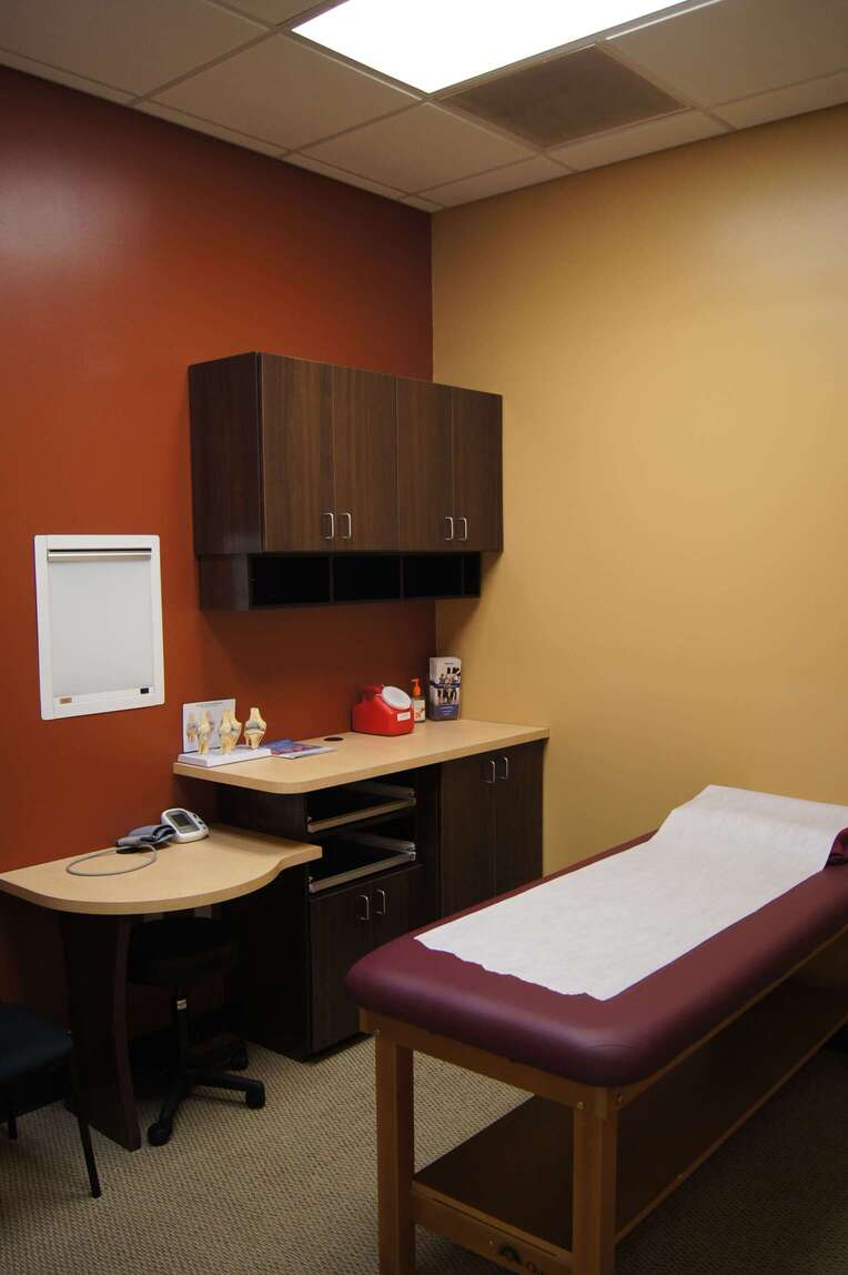 Treatment room Cobblestone Spine Royal Palm Beach FL